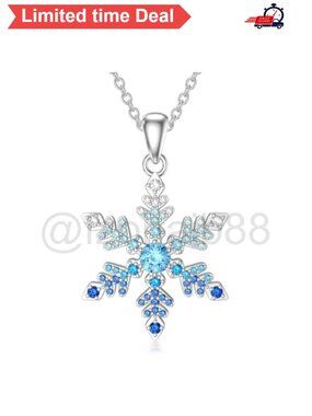 🎄 18K White Gold Plated Snowflake Pendant Necklace Cubic Zirconia Winter